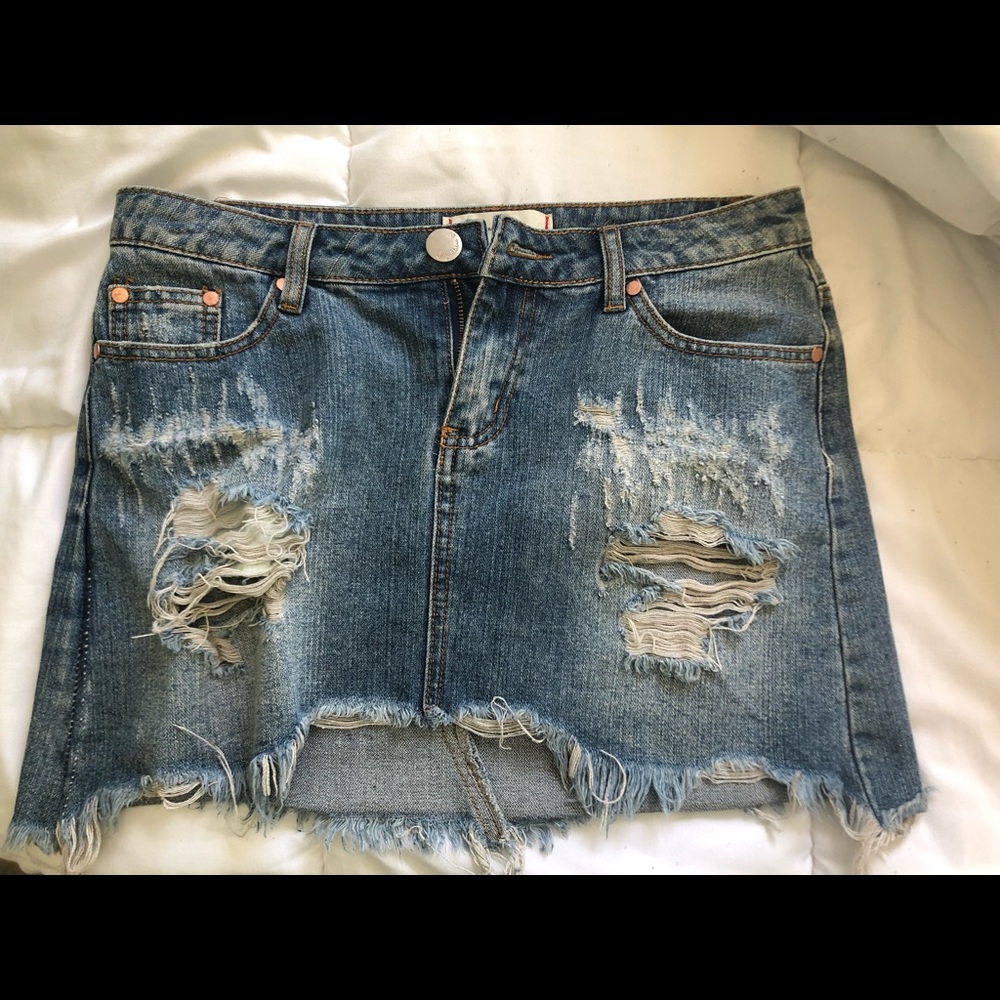 Jean Mini Skirt Distressed